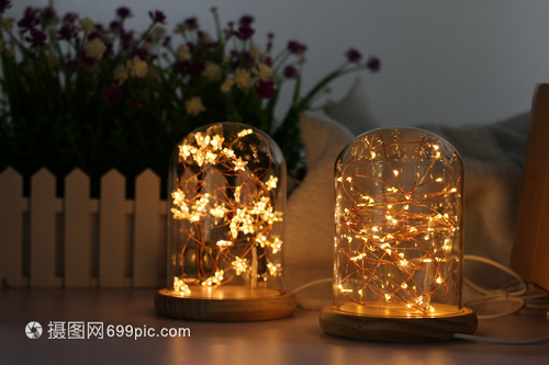 點(diǎn)亮溫馨角落 LED燈串臺(tái)燈的裝飾藝術(shù)與拍攝技巧